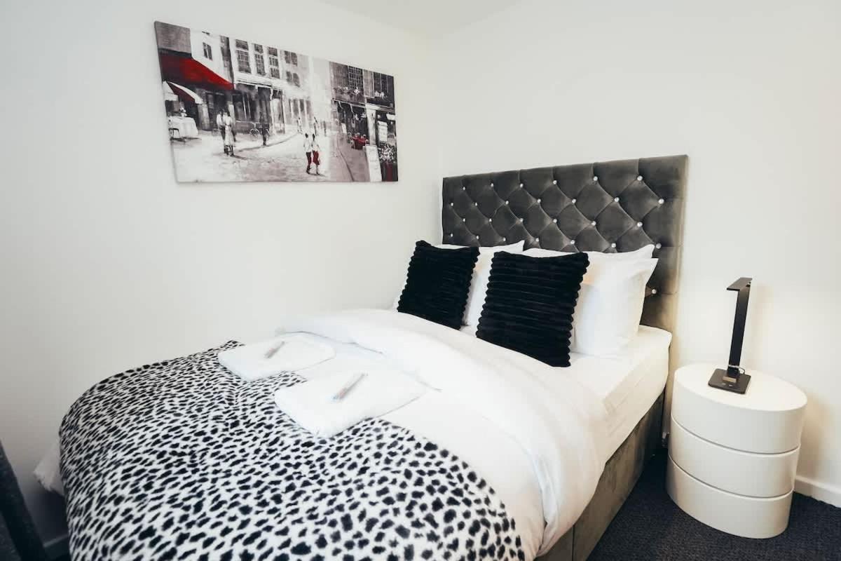 הילטון Snug 1Br Apt, Self Check In, Parking, By Derbnb מראה חיצוני תמונה
